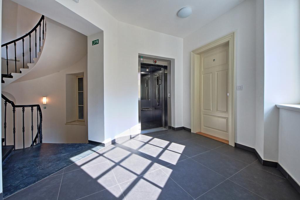 Hollareum Apartment