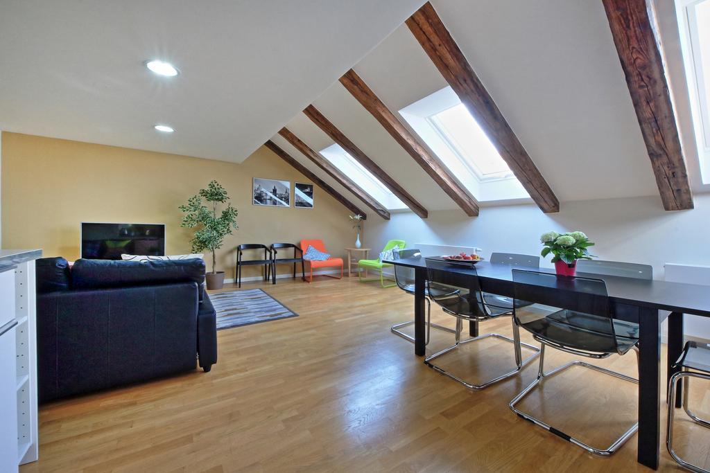 Hollareum Apartment Prag